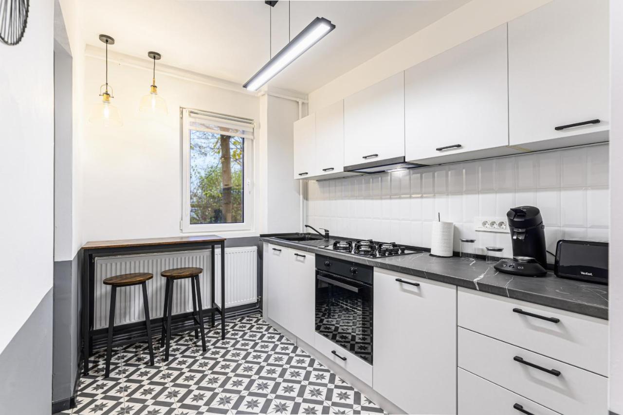 Travelers Hideout - Central Apartment Braşov Eksteriør billede
