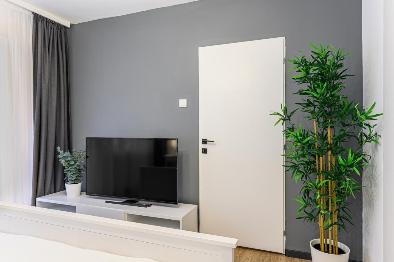 Travelers Hideout - Central Apartment Braşov Eksteriør billede